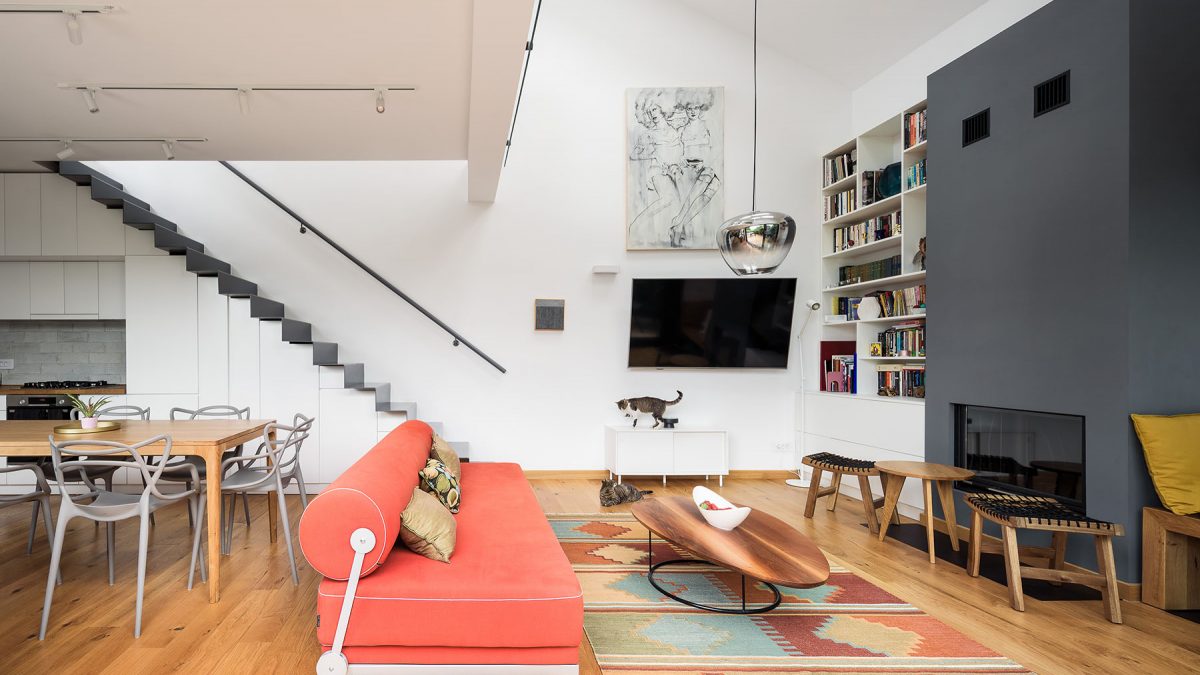 <b>Enterijer kuće u Grockoj</b> kao spoj modernog i rustičnog dizajna