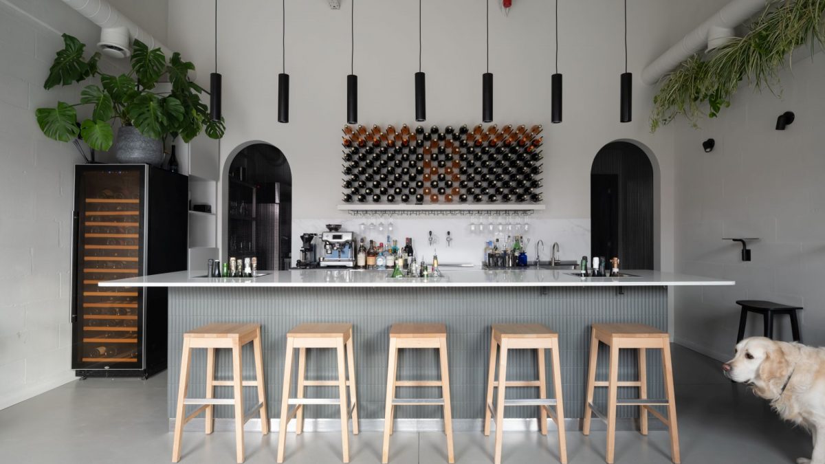 <b>8 Bar</b> – Atmosfera Sankt Peterburga u Gastrošoru