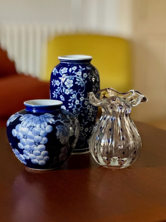 Set vaza od kineskog porcelana i Murano stakla; Foto: Midcentury Belgrade