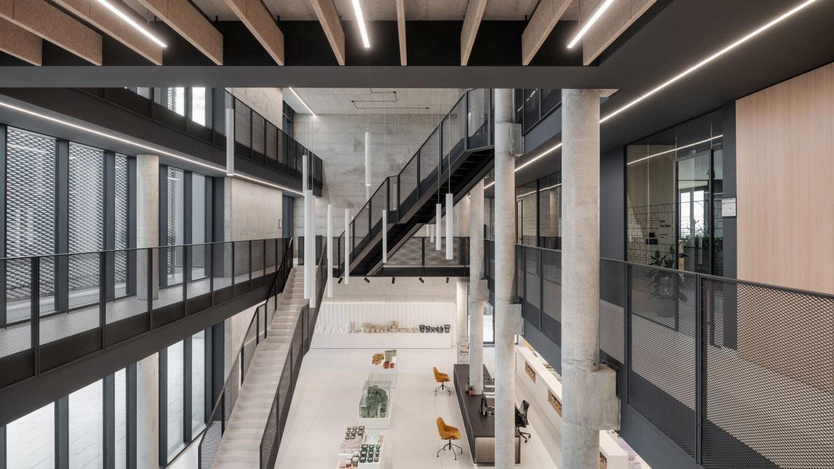 Više od plastike: Enterijer kompanije Drina u kojem sve teče