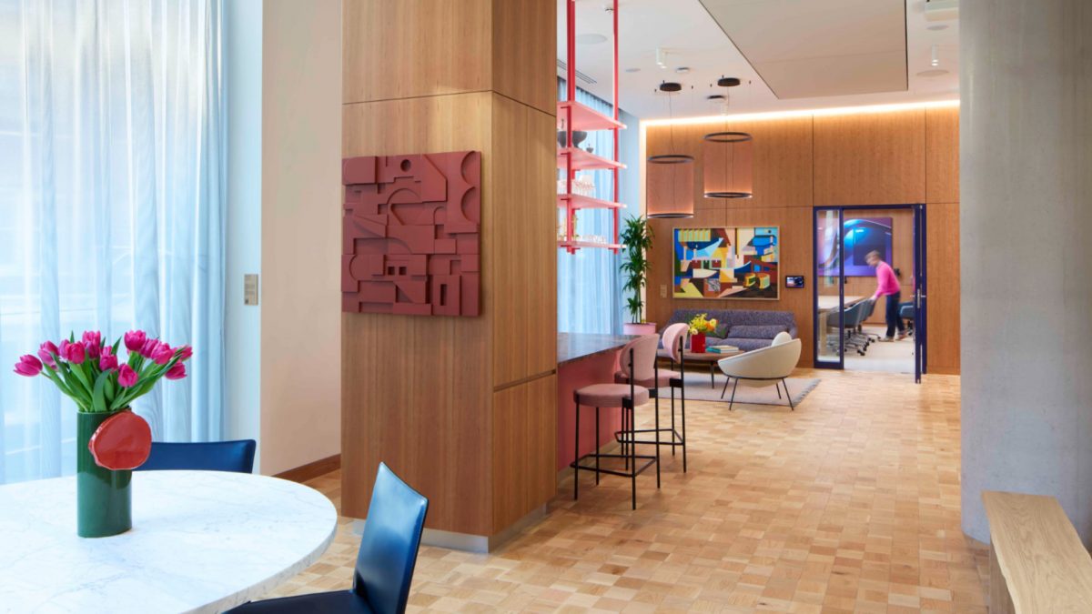 Zaboravite dosadne kancelarije: LinkedIn je kreirao savršeno mesto za poslovne susrete!