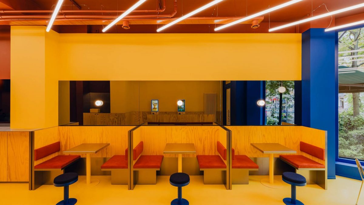 Zavirite u najšareniji burger bar u Berlinu: Novi Flip-N-Fry pretvara boje u doživljaj