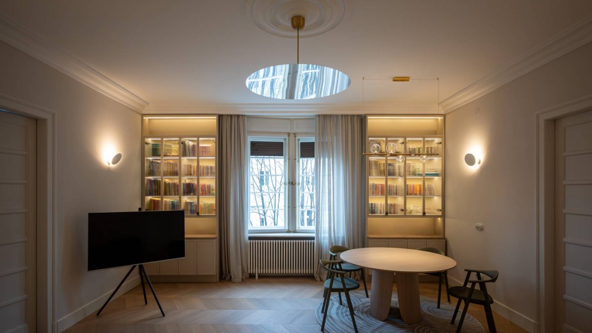 Dijalog starog i novog u prestoničkom stanu iz tridesetih