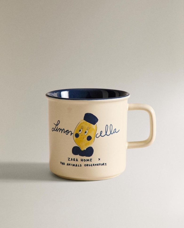Keramička dečja šolja iz Zara Home Limoncella kolekcije sa ilustracijom limuna i natpisom Limoncella