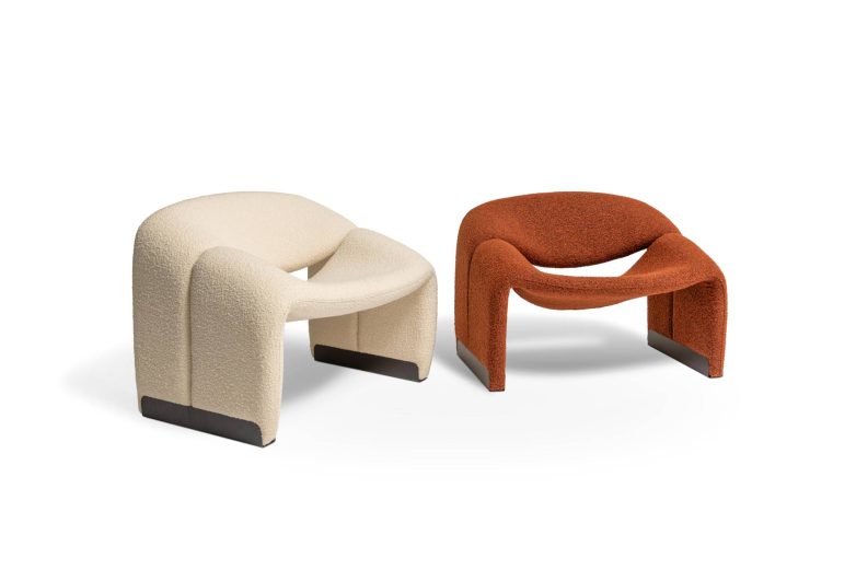 Fotelja Elli iz salona Stajić u svetloj i terakota varijanti sa zaobljenim linijama