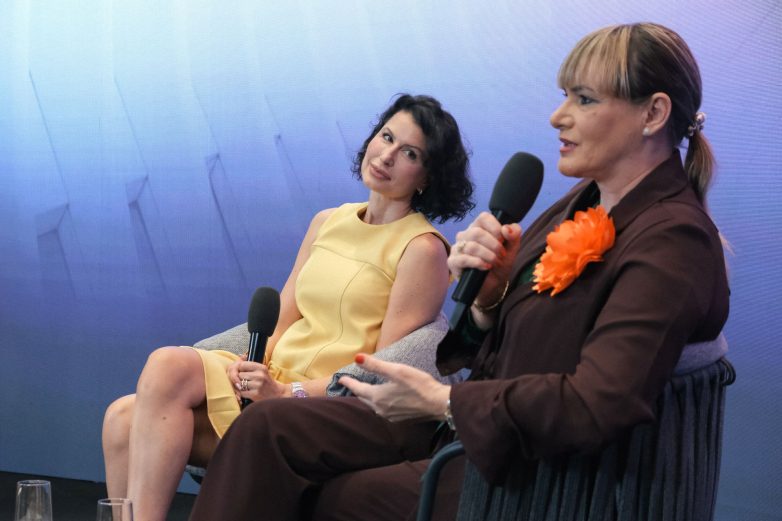 Učesnice fireside chat razgovora na konferenciji ArcHERtecture / SHEngineering govore o liderstvu, poverenju i ulozi žena u biznisu